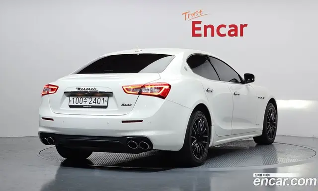 Maserati Ghibli 2019 3.0 автомат (гидро), миниатюра 2