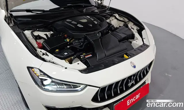 Maserati Ghibli 2019 3.0 автомат (гидро), миниатюра 6
