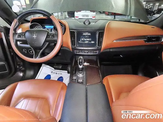 Maserati Levante 2017 3.0 автомат (гидро), миниатюра 10 Maserati Levante 2017 3.0 автомат (гидро), миниатюра 10