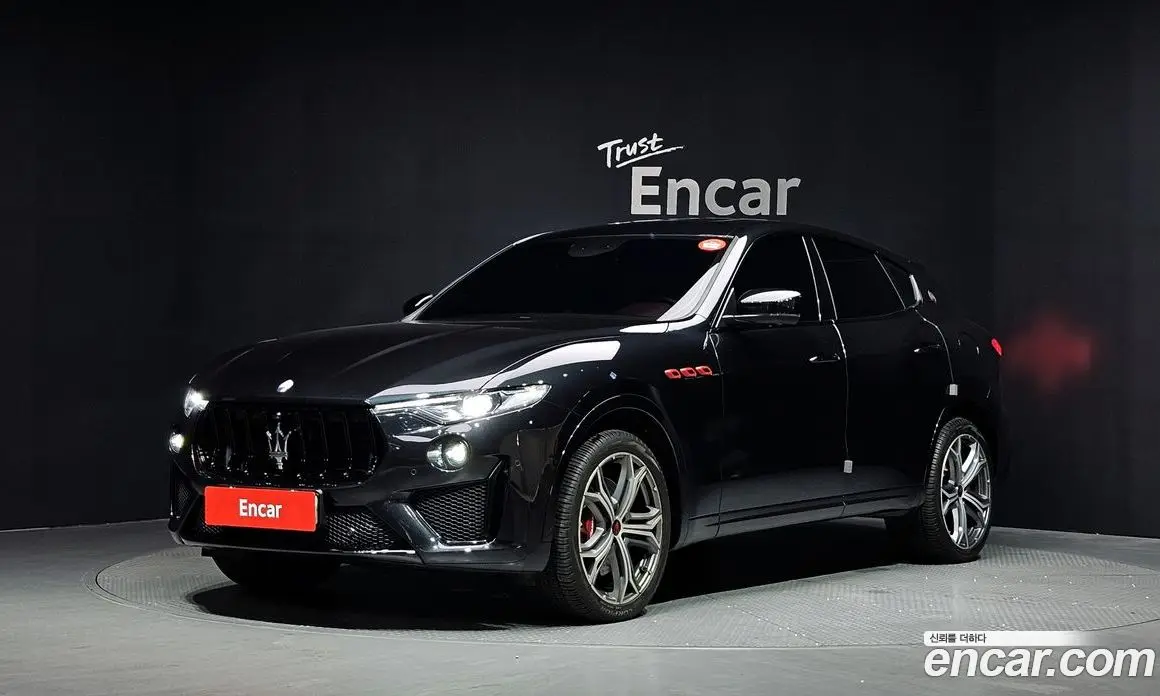 Maserati Levante 2019 3.8 автомат (гидро), фото 1 Maserati Levante 2019 3.8 автомат (гидро), фото 1
