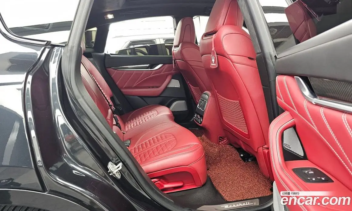 Maserati Levante 2019 3.8 автомат (гидро), фото 18 Maserati Levante 2019 3.8 автомат (гидро), фото 18