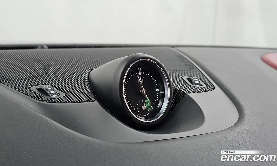 Maserati Levante 2019 3.8 автомат (гидро), фото 24 Maserati Levante 2019 3.8 автомат (гидро), фото 24