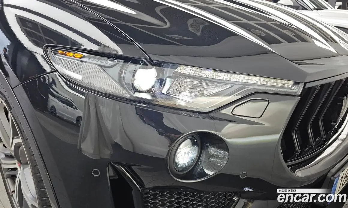 Maserati Levante 2019 3.8 автомат (гидро), фото 8 Maserati Levante 2019 3.8 автомат (гидро), фото 8