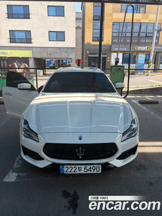 Maserati Quattroporte 2015 3.0 автомат (гидро), миниатюра 1