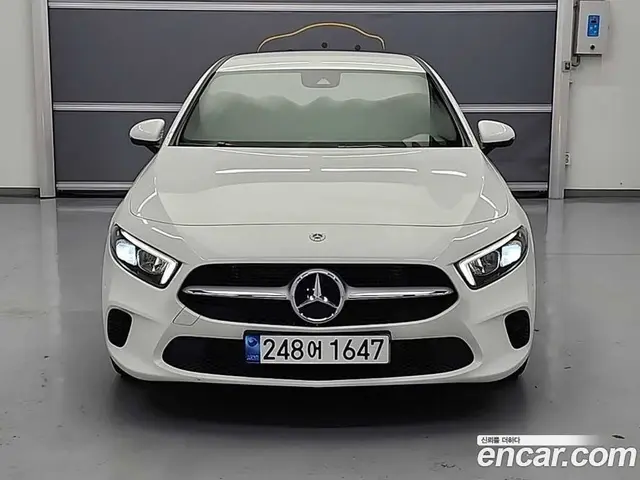 Mercedes-Benz A-Class 2023 2.0 автомат (гидро), миниатюра 2 Mercedes-Benz A-Class 2023 2.0 автомат (гидро), миниатюра 2