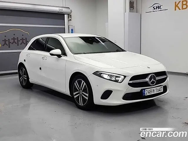 Mercedes-Benz A-Class 2023 2.0 автомат (гидро), миниатюра 4 Mercedes-Benz A-Class 2023 2.0 автомат (гидро), миниатюра 4
