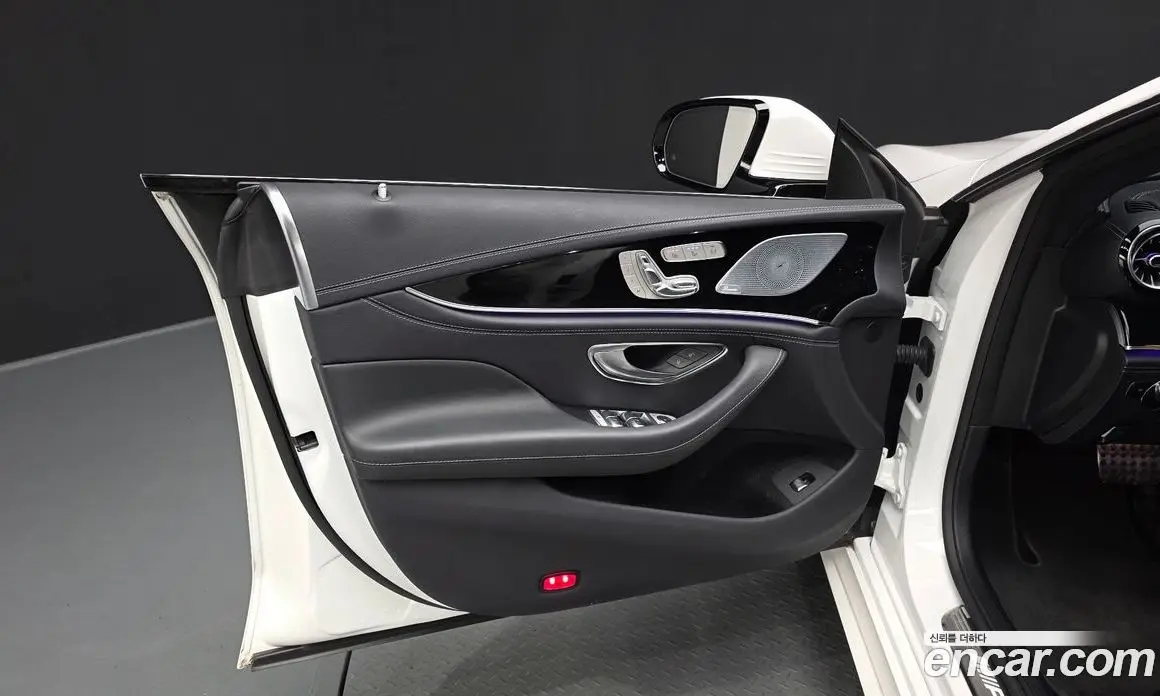 Mercedes-Benz AMG GT 2021 3.0 автомат (гидро), фото 30 Mercedes-Benz AMG GT 2021 3.0 автомат (гидро), фото 30