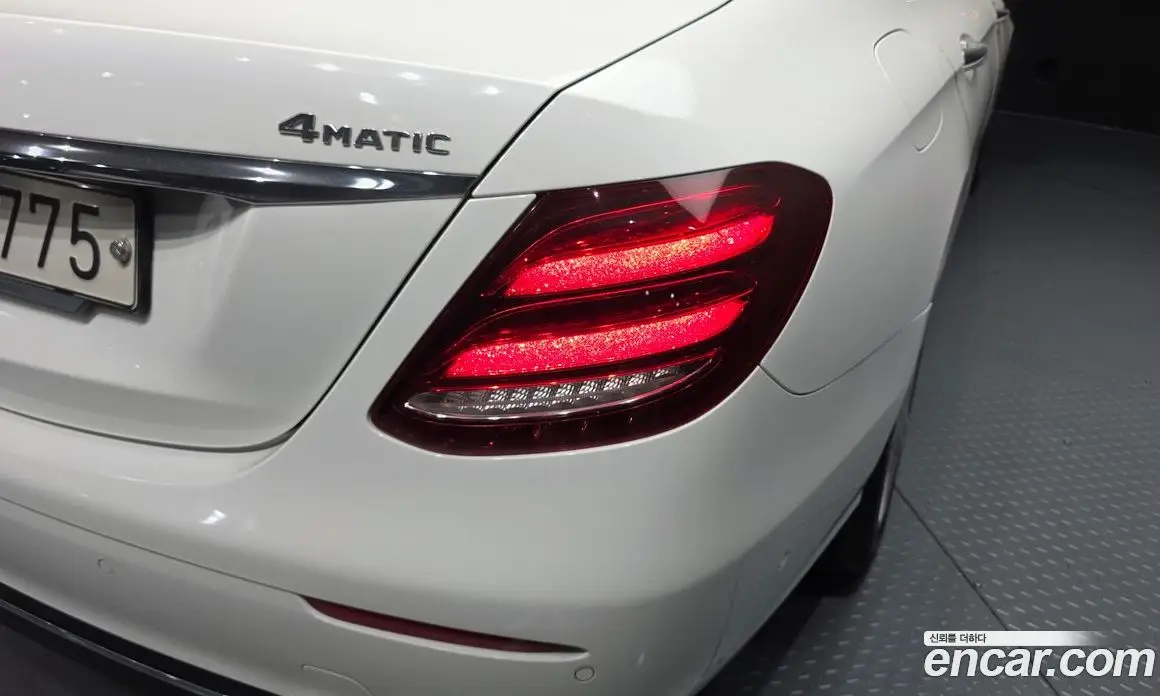 Mercedes-Benz E-Class 2017 1.9 автомат (гидро), фото 9 Mercedes-Benz E-Class 2017 1.9 автомат (гидро), фото 9
