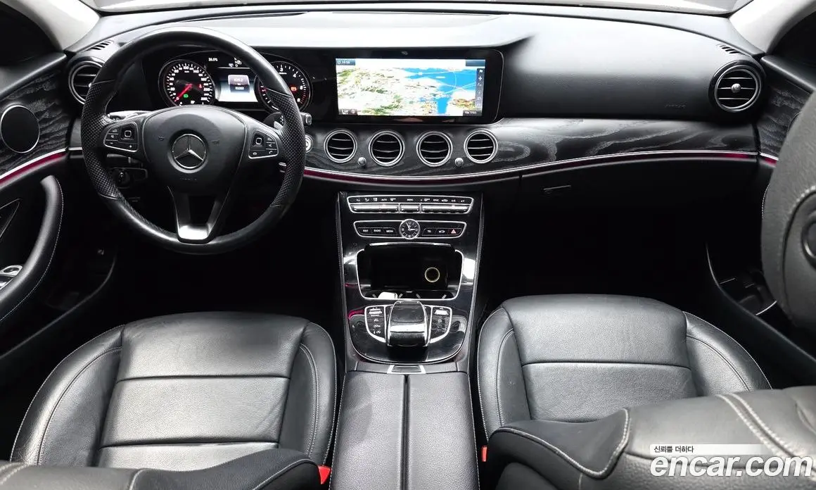 Mercedes-Benz E-Class 2017 1.9 автомат (гидро), фото 10 Mercedes-Benz E-Class 2017 1.9 автомат (гидро), фото 10