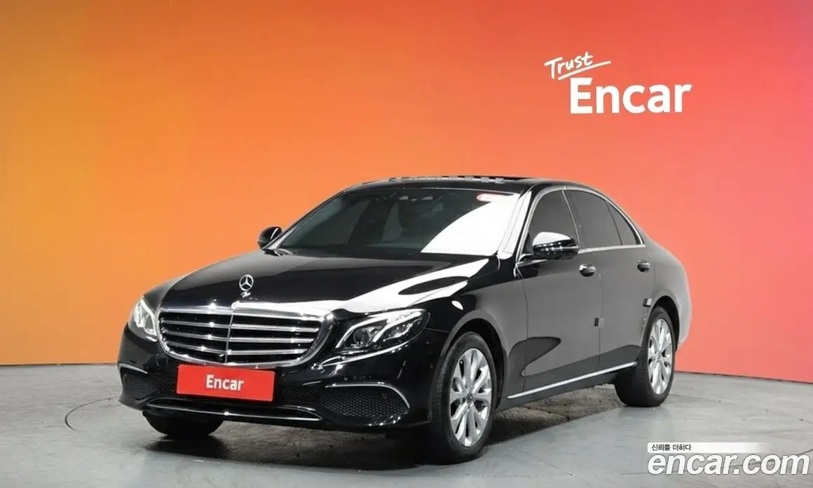 Mercedes-Benz E-Class 2018 2.0 автомат (гидро), фото 20 Mercedes-Benz E-Class 2018 2.0 автомат (гидро), фото 20