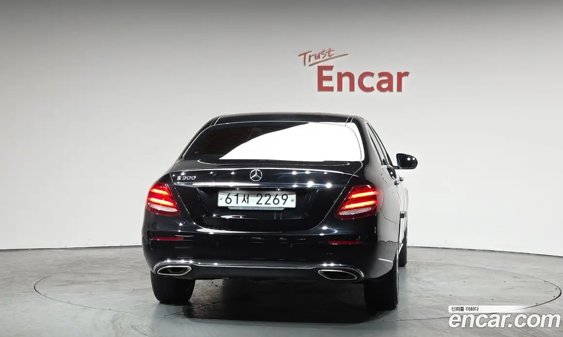 Mercedes-Benz E-Class 2018 2.0 автомат (гидро), фото 3 Mercedes-Benz E-Class 2018 2.0 автомат (гидро), фото 3
