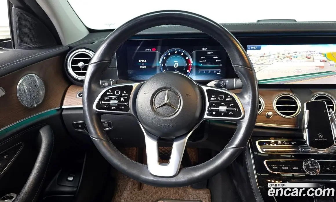 Mercedes-Benz E-Class 2018 2.0 автомат (гидро), фото 19 Mercedes-Benz E-Class 2018 2.0 автомат (гидро), фото 19
