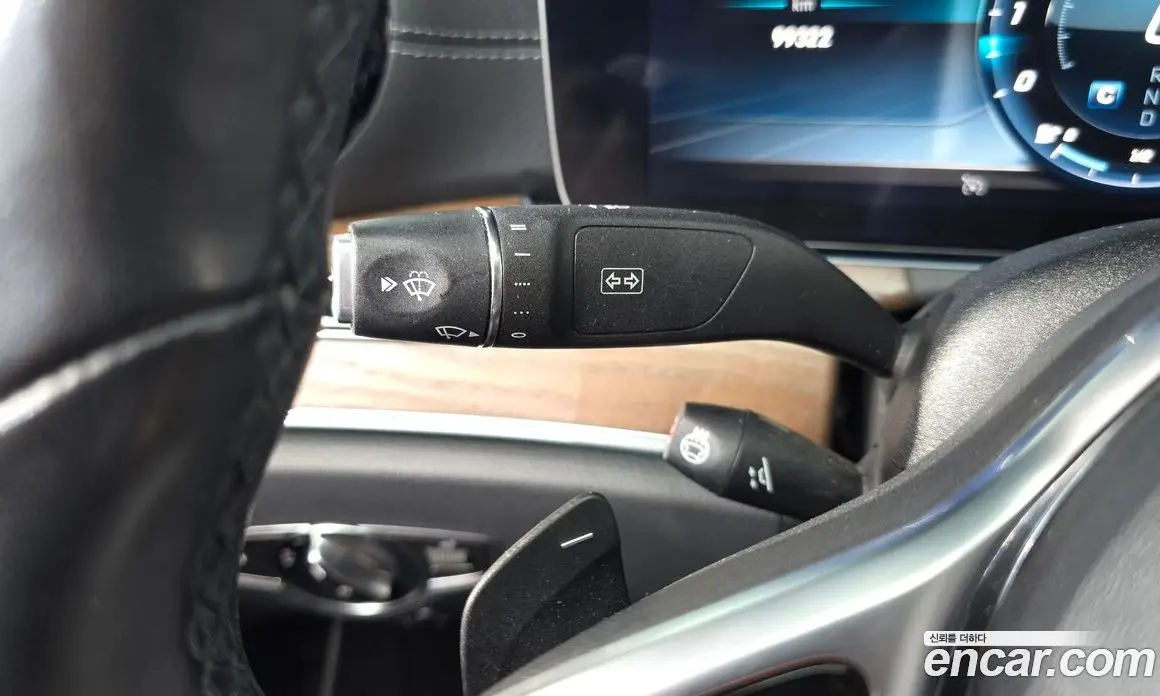 Mercedes-Benz E-Class 2018 2.0 автомат (гидро), фото 28 Mercedes-Benz E-Class 2018 2.0 автомат (гидро), фото 28