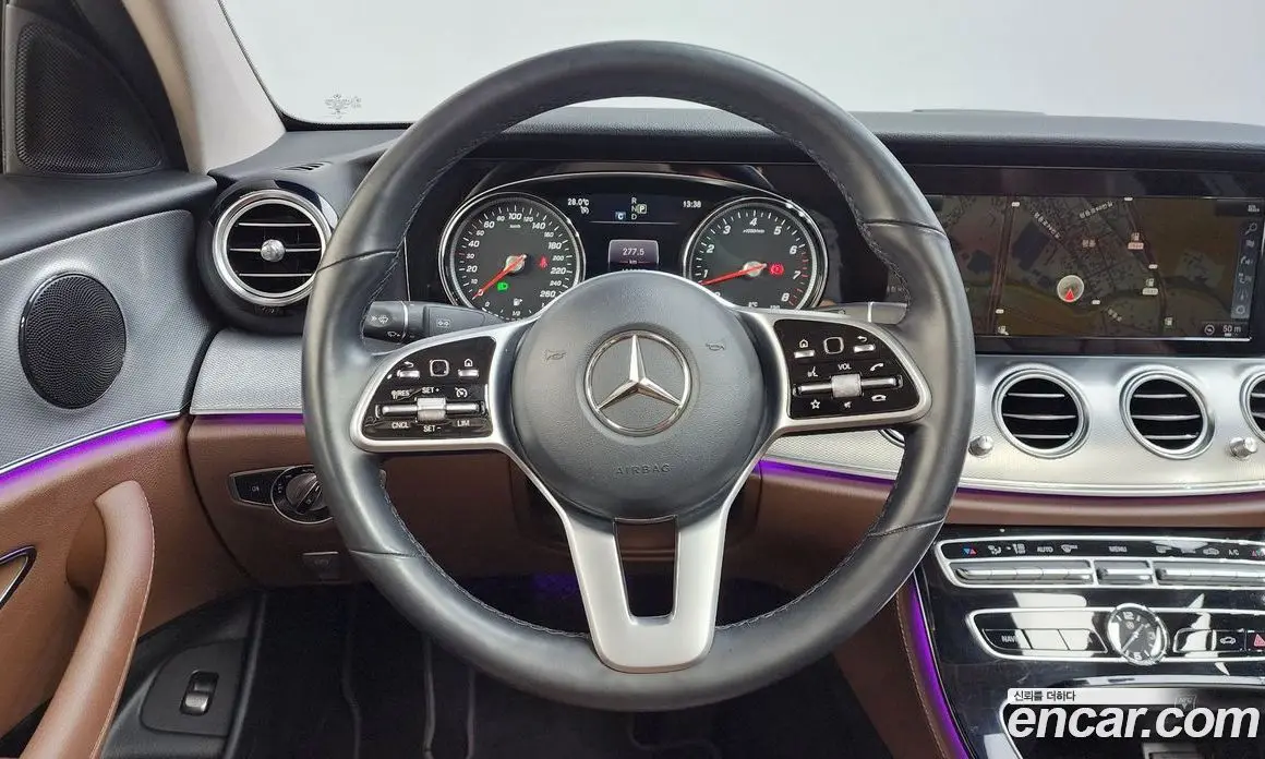 Mercedes-Benz E-Class 2018 2.0 автомат (гидро), фото 18 Mercedes-Benz E-Class 2018 2.0 автомат (гидро), фото 18
