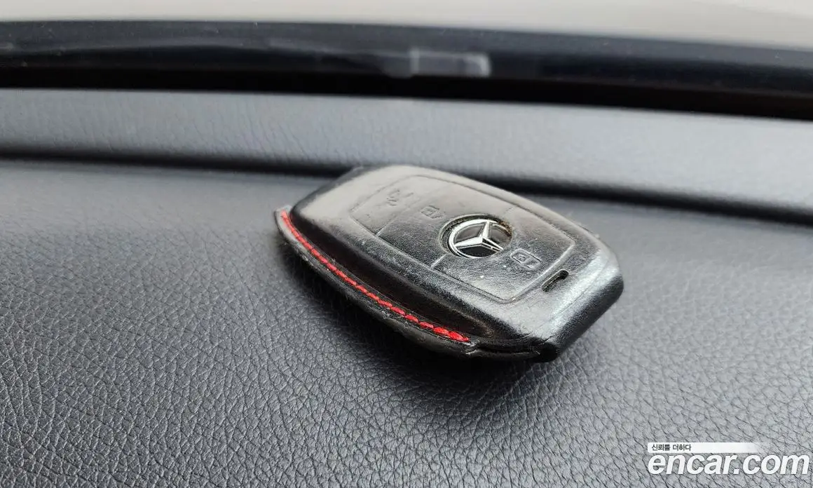 Mercedes-Benz E-Class 2018 2.0 автомат (гидро), фото 27 Mercedes-Benz E-Class 2018 2.0 автомат (гидро), фото 27