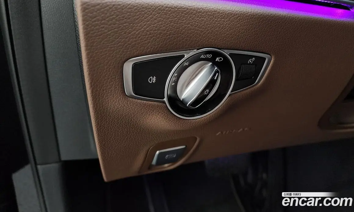 Mercedes-Benz E-Class 2018 2.0 автомат (гидро), фото 30 Mercedes-Benz E-Class 2018 2.0 автомат (гидро), фото 30