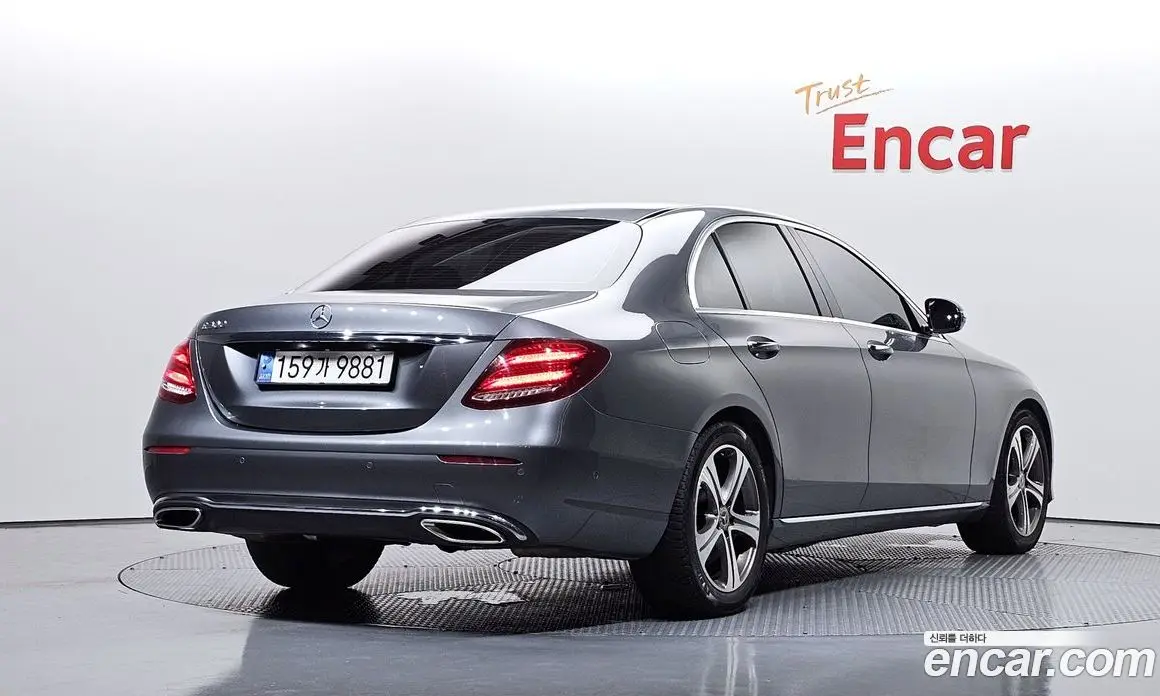 Mercedes-Benz E-Class 2019 2.0 автомат (гидро), фото 2 Mercedes-Benz E-Class 2019 2.0 автомат (гидро), фото 2