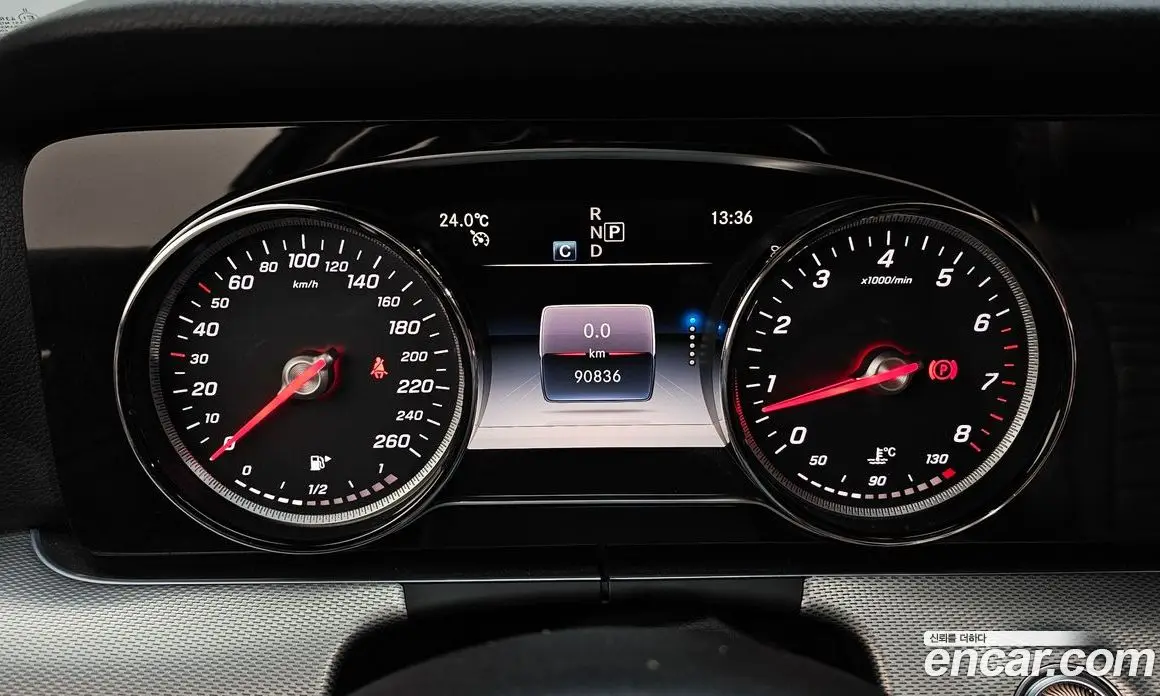 Mercedes-Benz E-Class 2019 2.0 автомат (гидро), фото 11 Mercedes-Benz E-Class 2019 2.0 автомат (гидро), фото 11