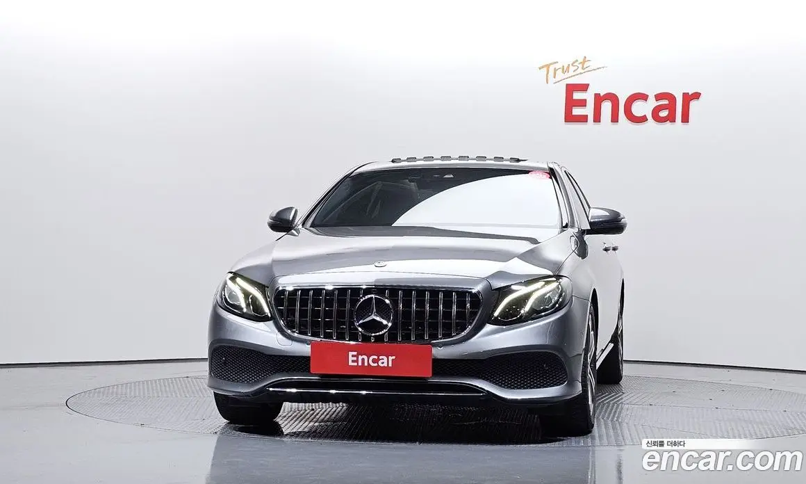 Mercedes-Benz E-Class 2019 2.0 автомат (гидро), фото 3 Mercedes-Benz E-Class 2019 2.0 автомат (гидро), фото 3