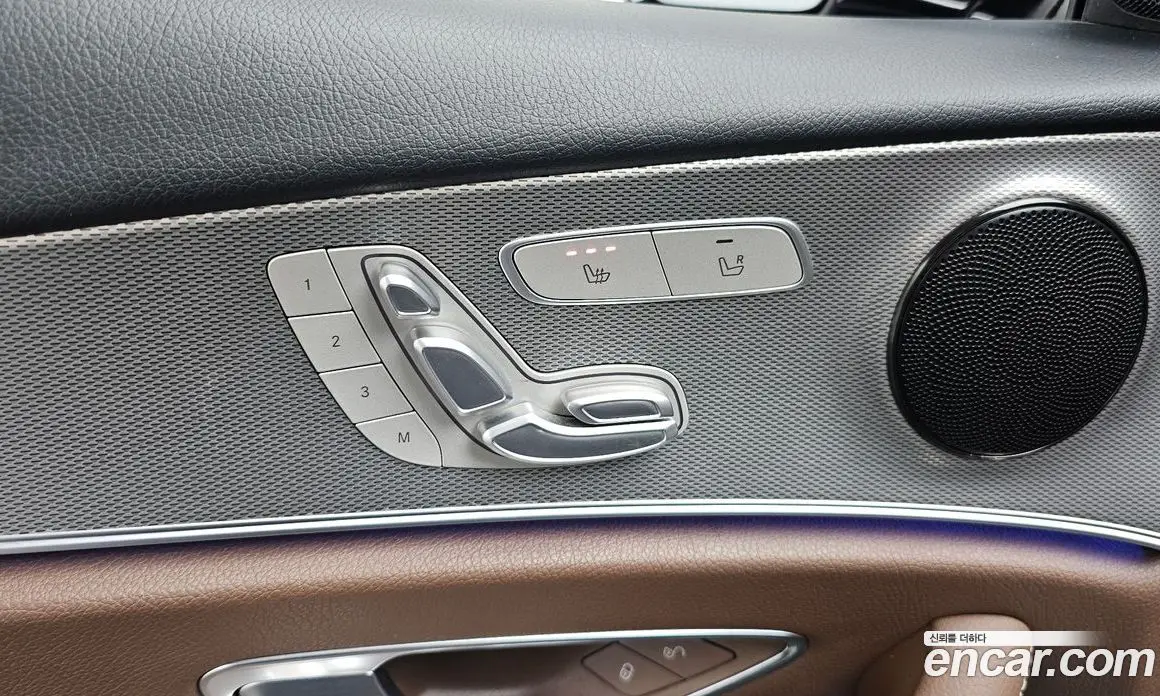 Mercedes-Benz E-Class 2019 2.0 автомат (гидро), фото 27 Mercedes-Benz E-Class 2019 2.0 автомат (гидро), фото 27