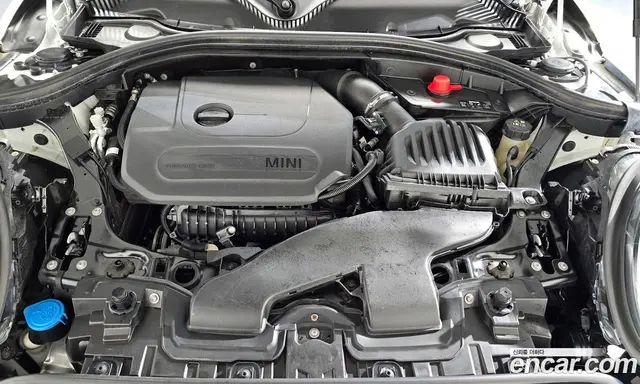 Mini Clubman 2023 1.5 автомат (гидро), миниатюра 6 Mini Clubman 2023 1.5 автомат (гидро), миниатюра 6