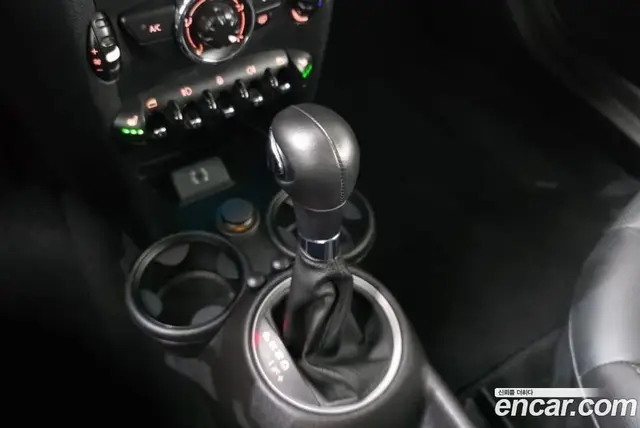 Mini Cooper 2013 1.6 автомат (гидро), миниатюра 9