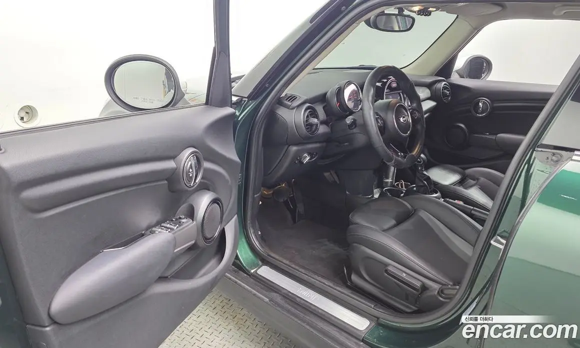 Mini Cooper 2018 1.5 автомат (гидро), фото 13