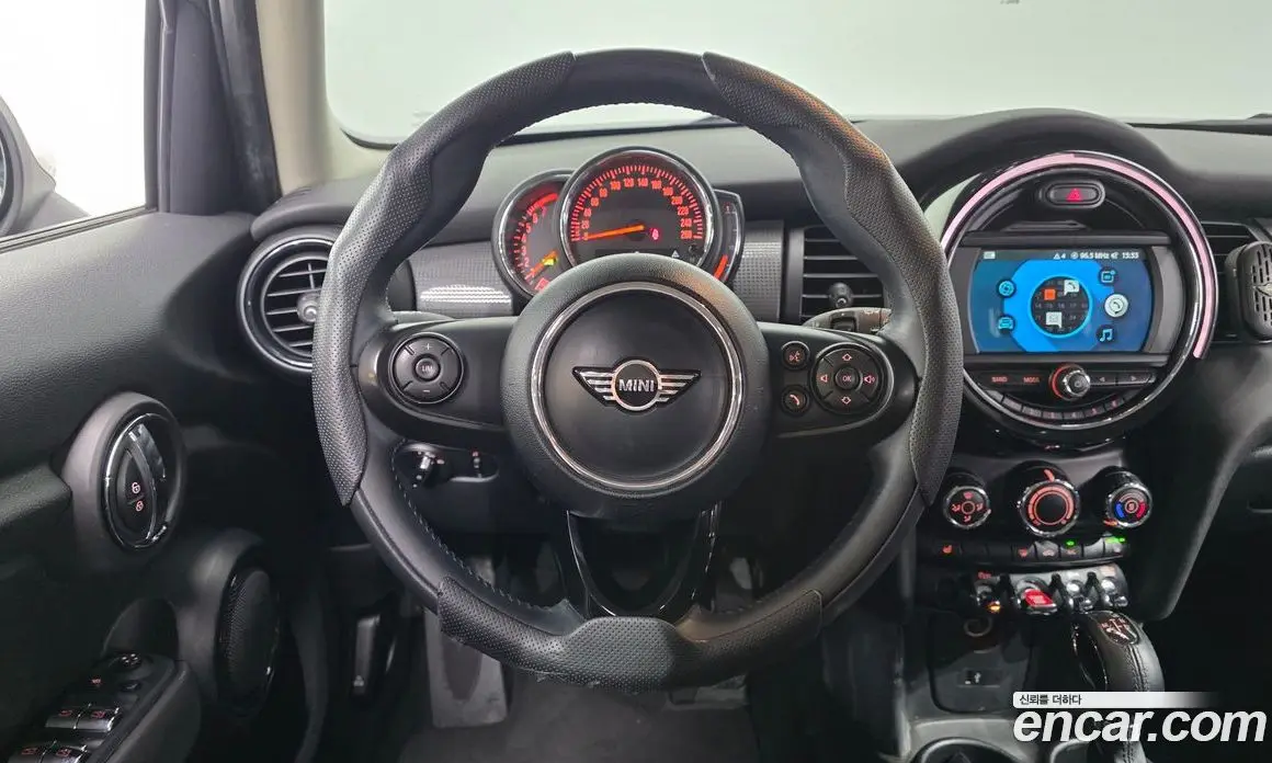 Mini Cooper 2018 1.5 автомат (гидро), фото 20