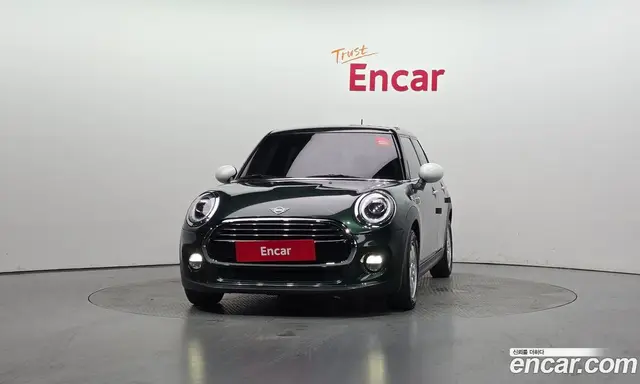 Mini Cooper 2018 1.5 автомат (гидро), миниатюра 3