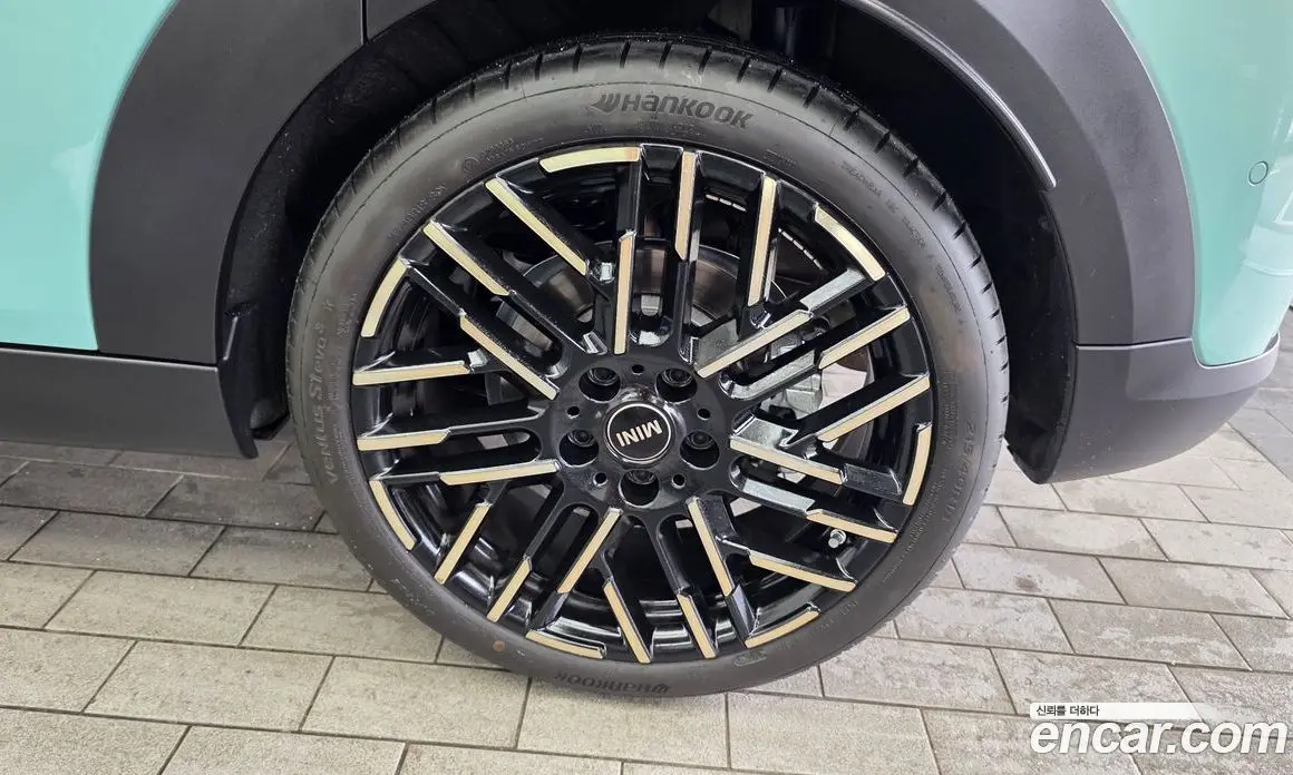 Mini Cooper 2025 2.0 автомат (гидро), фото 7 Mini Cooper 2025 2.0 автомат (гидро), фото 7
