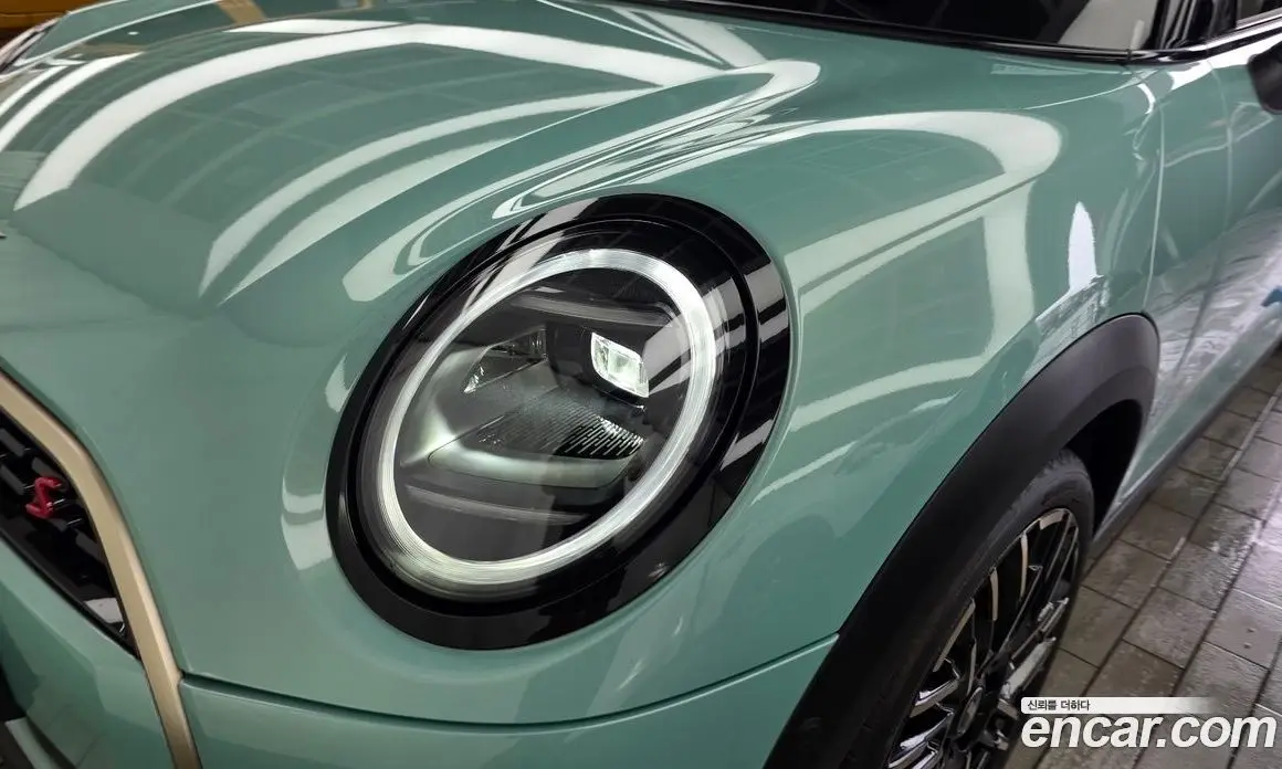 Mini Cooper 2025 2.0 автомат (гидро), фото 8 Mini Cooper 2025 2.0 автомат (гидро), фото 8