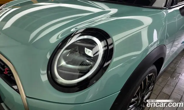 Mini Cooper 2025 2.0 автомат (гидро), миниатюра 8 Mini Cooper 2025 2.0 автомат (гидро), миниатюра 8