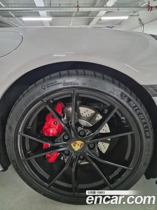 Porsche 911 2016 3.4 автомат (гидро), фото 13 Porsche 911 2016 3.4 автомат (гидро), фото 13