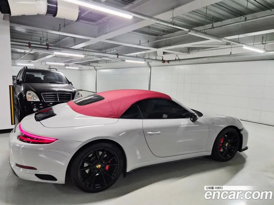 Porsche 911 2016 3.4 автомат (гидро), фото 3 Porsche 911 2016 3.4 автомат (гидро), фото 3