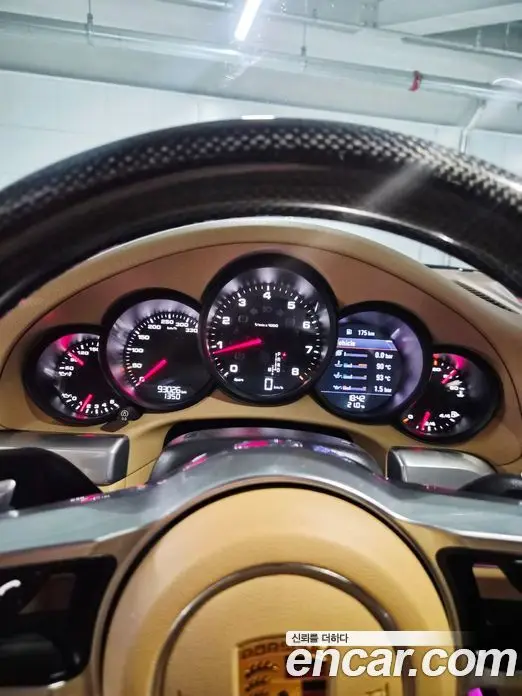 Porsche 911 2016 3.4 автомат (гидро), миниатюра 6 Porsche 911 2016 3.4 автомат (гидро), миниатюра 6