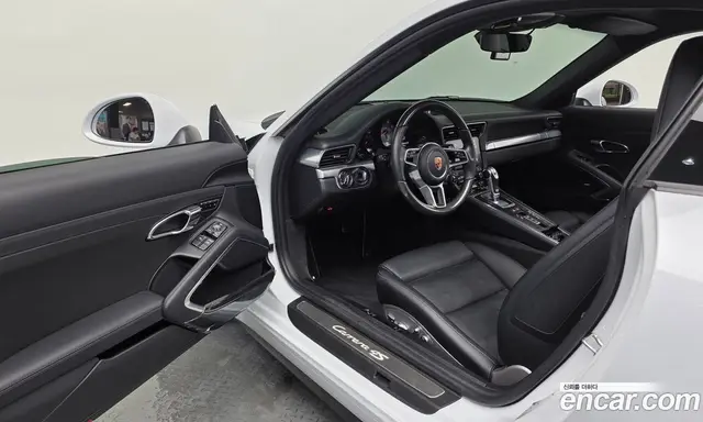 Porsche 911 2017 3.0 автомат (гидро), миниатюра 12
