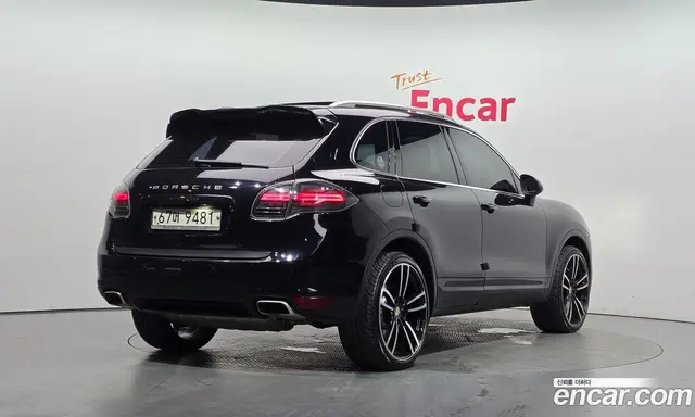 Porsche Cayenne 2013 3.0 автомат (гидро), миниатюра 2 Porsche Cayenne 2013 3.0 автомат (гидро), миниатюра 2