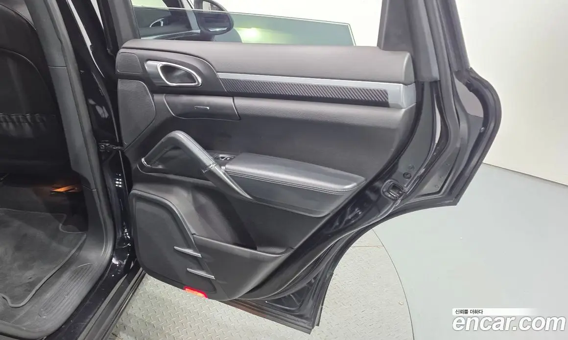 Porsche Cayenne 2013 3.0 автомат (гидро), фото 15 Porsche Cayenne 2013 3.0 автомат (гидро), фото 15