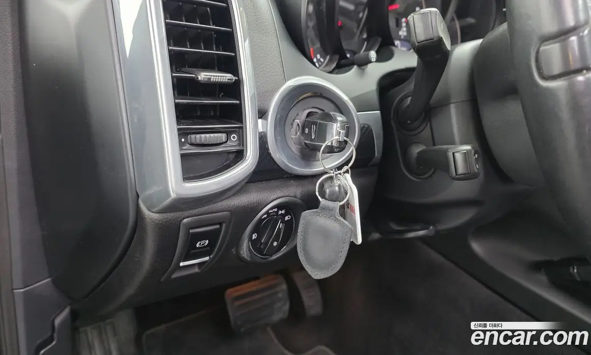 Porsche Cayenne 2013 3.0 автомат (гидро), фото 28 Porsche Cayenne 2013 3.0 автомат (гидро), фото 28