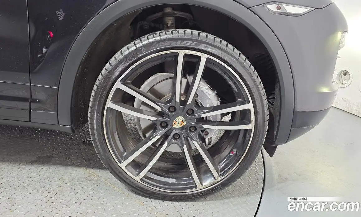 Porsche Cayenne 2013 3.0 автомат (гидро), фото 7 Porsche Cayenne 2013 3.0 автомат (гидро), фото 7