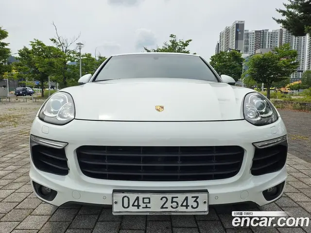 Porsche Cayenne, 2017, 182 800 км