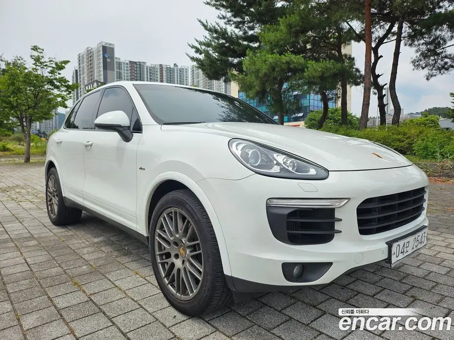 Porsche Cayenne 2017 3.0 автомат (гидро), фото 2 Porsche Cayenne 2017 3.0 автомат (гидро), фото 2