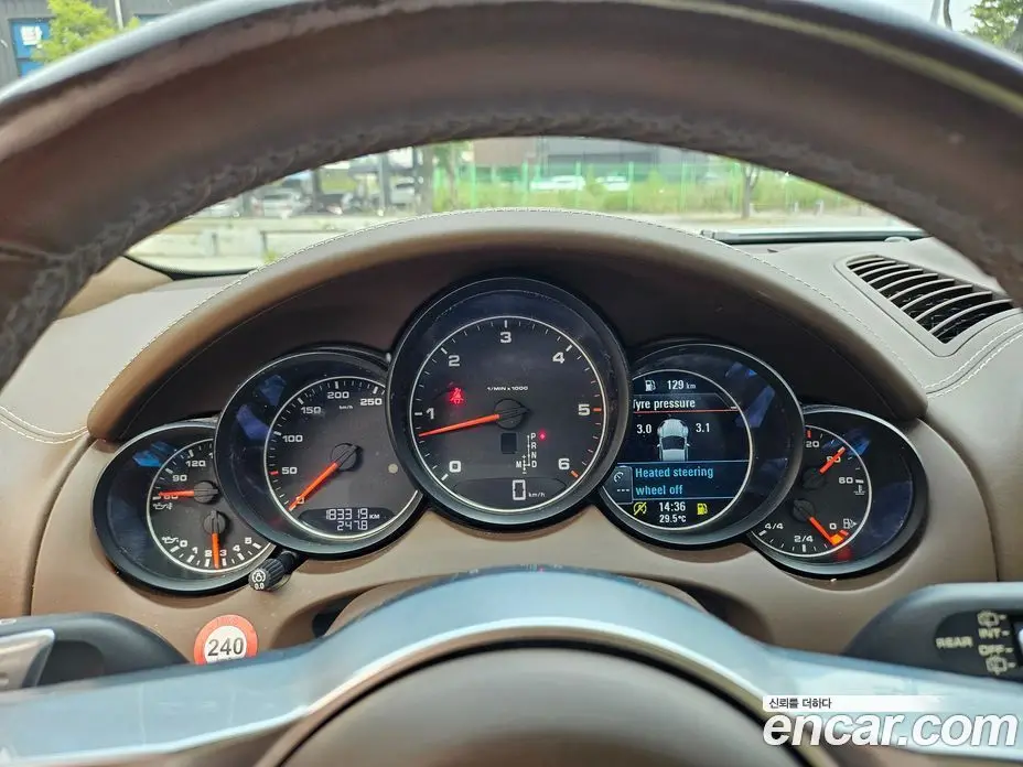 Porsche Cayenne 2017 3.0 автомат (гидро), фото 18 Porsche Cayenne 2017 3.0 автомат (гидро), фото 18