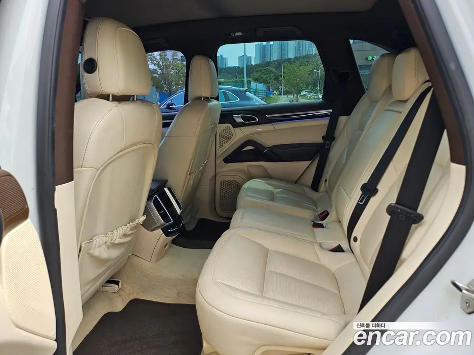 Porsche Cayenne 2017 3.0 автомат (гидро), фото 19 Porsche Cayenne 2017 3.0 автомат (гидро), фото 19