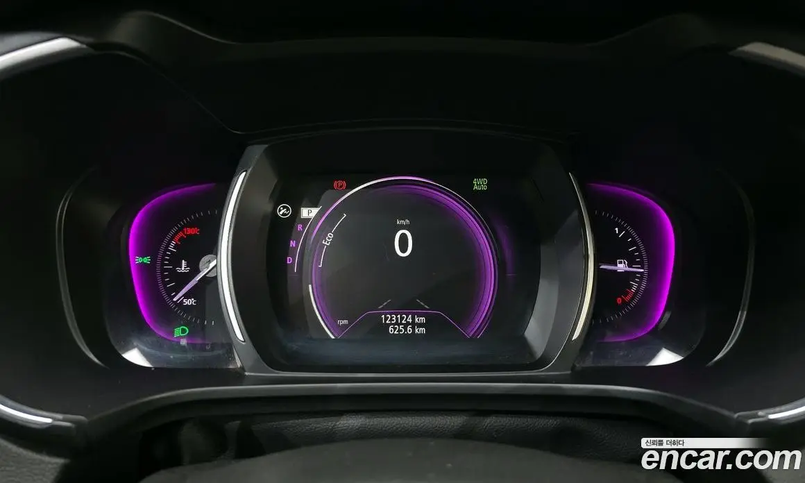 Renault (Samsung) QM6 2016 2.0 автомат (гидро), фото 11 Renault (Samsung) QM6 2016 2.0 автомат (гидро), фото 11