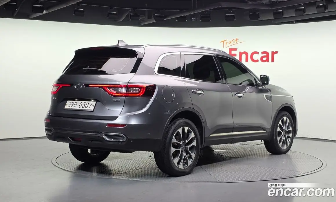 Renault (Samsung) QM6 2016 2.0 автомат (гидро), фото 2 Renault (Samsung) QM6 2016 2.0 автомат (гидро), фото 2