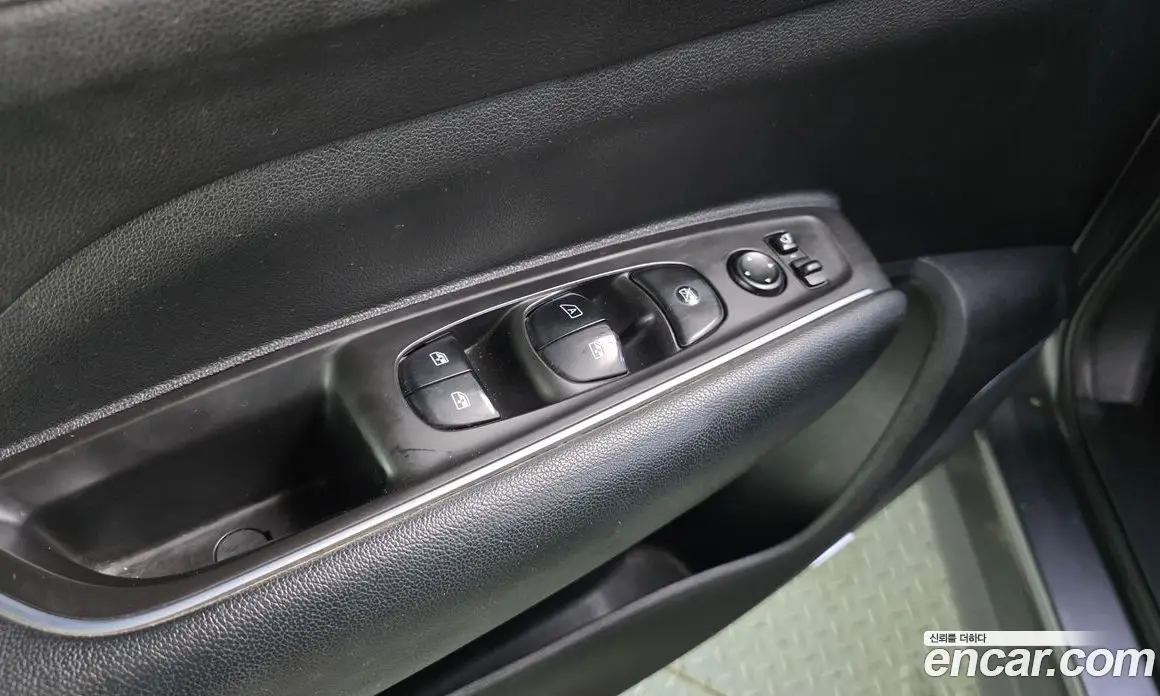 Renault (Samsung) QM6 2017 2.0 автомат (гидро), фото 17 Renault (Samsung) QM6 2017 2.0 автомат (гидро), фото 17