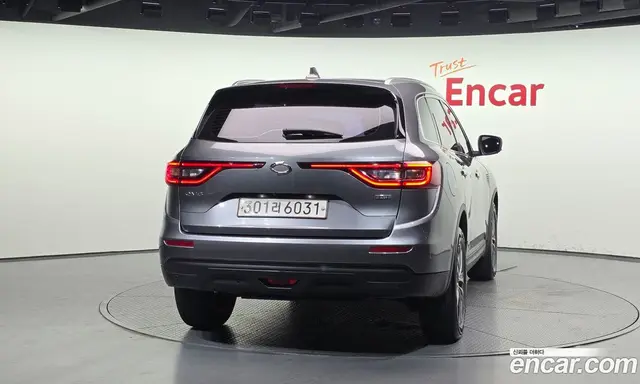 Renault (Samsung) QM6 2017 2.0 автомат (гидро), миниатюра 4 Renault (Samsung) QM6 2017 2.0 автомат (гидро), миниатюра 4