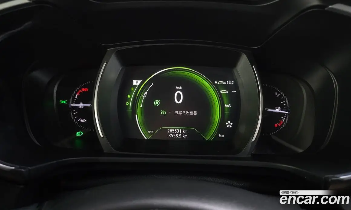 Renault (Samsung) QM6 2017 2.0 автомат (гидро), фото 8 Renault (Samsung) QM6 2017 2.0 автомат (гидро), фото 8