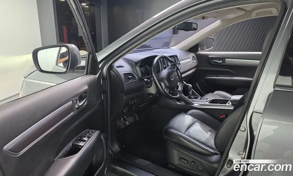 Renault (Samsung) QM6 2017 2.0 автомат (гидро), фото 10 Renault (Samsung) QM6 2017 2.0 автомат (гидро), фото 10